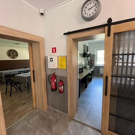 Hostel Szkolne Schronisko Mlodziezowe W Smiglu Smigiel