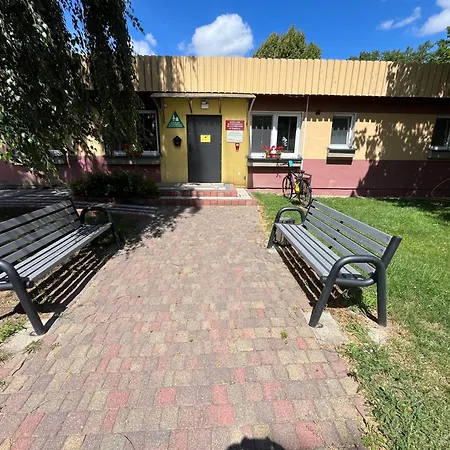 Хостел Szkolne Schronisko Mlodziezowe W Smiglu *