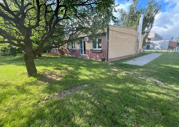 Szkolne Schronisko Mlodziezowe W Smiglu Ostello *