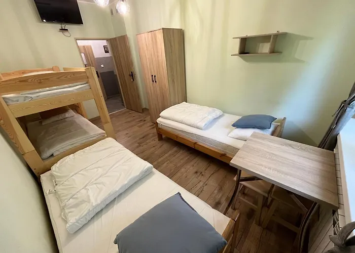 Szkolne Schronisko Mlodziezowe W Smiglu Ostello *