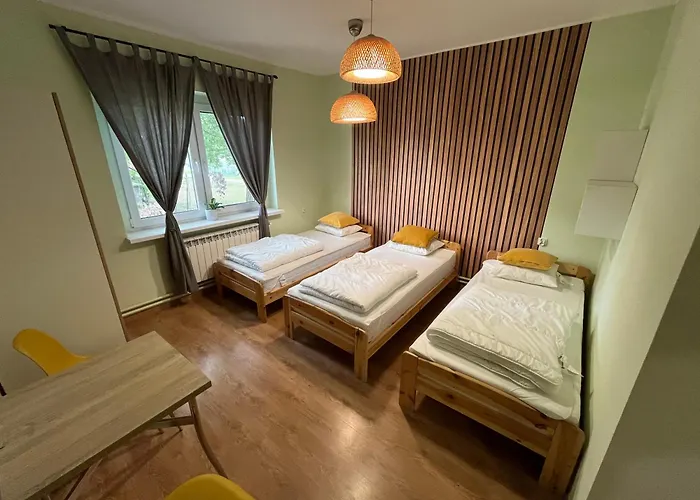 Szkolne Schronisko Mlodziezowe W Smiglu Ostello *