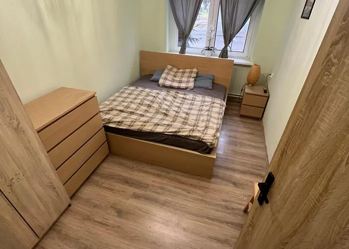 Szkolne Schronisko Mlodziezowe W Smiglu